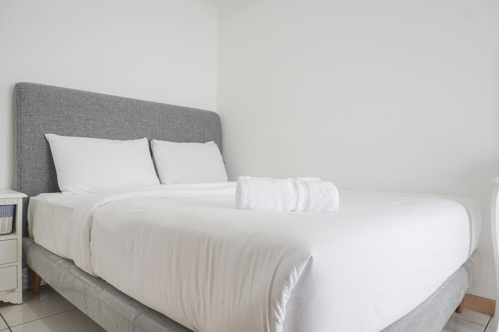 Legok: Cozy 2Br Apartment At M-Town Residence Near Summarecon Mall