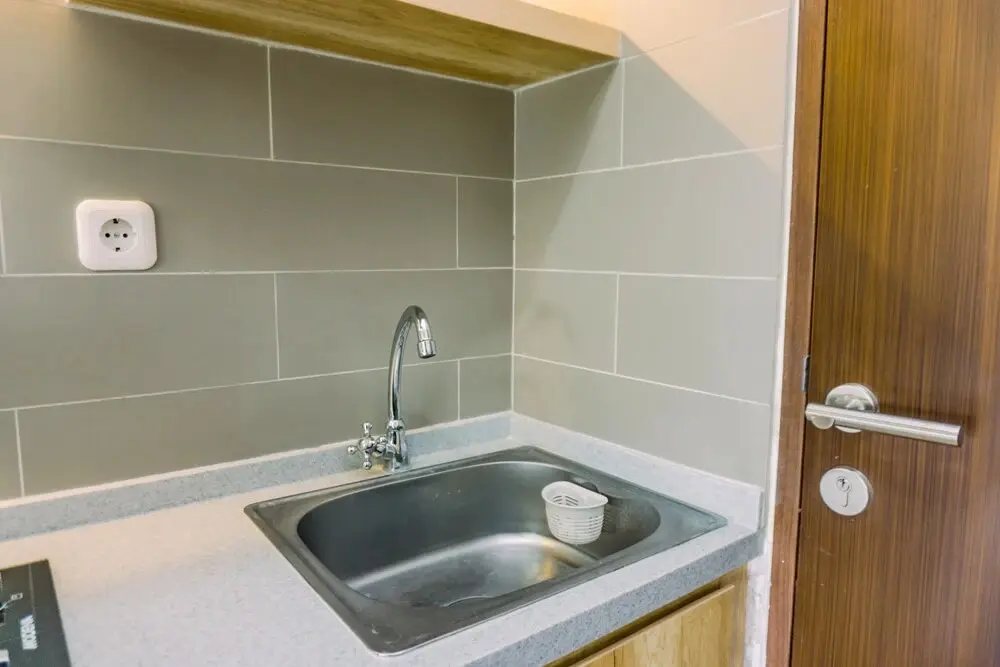 Южный Тангеранг: Fancy And Nice Studio Room At Transpark Bintaro Apartment