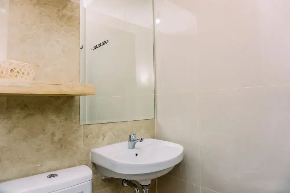 Южный Тангеранг: Fancy And Nice Studio Room At Transpark Bintaro Apartment