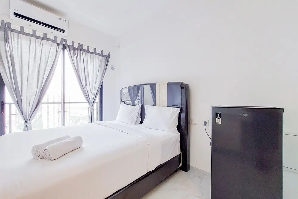Legok: Cozy Style Studio Room At High Floor Sky House Bsd Apartment