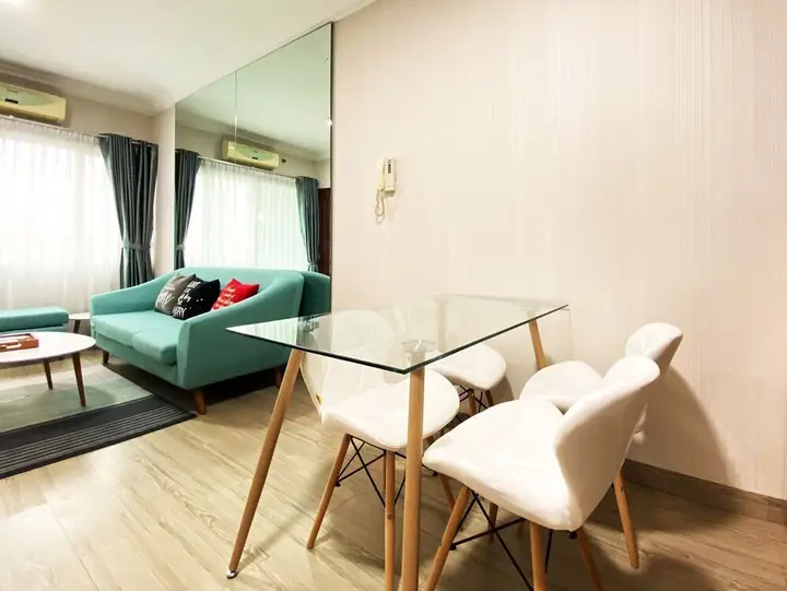 Бандунг: Luxurious Modern 2Br Apartment At Galeri Ciumbuleuit 1