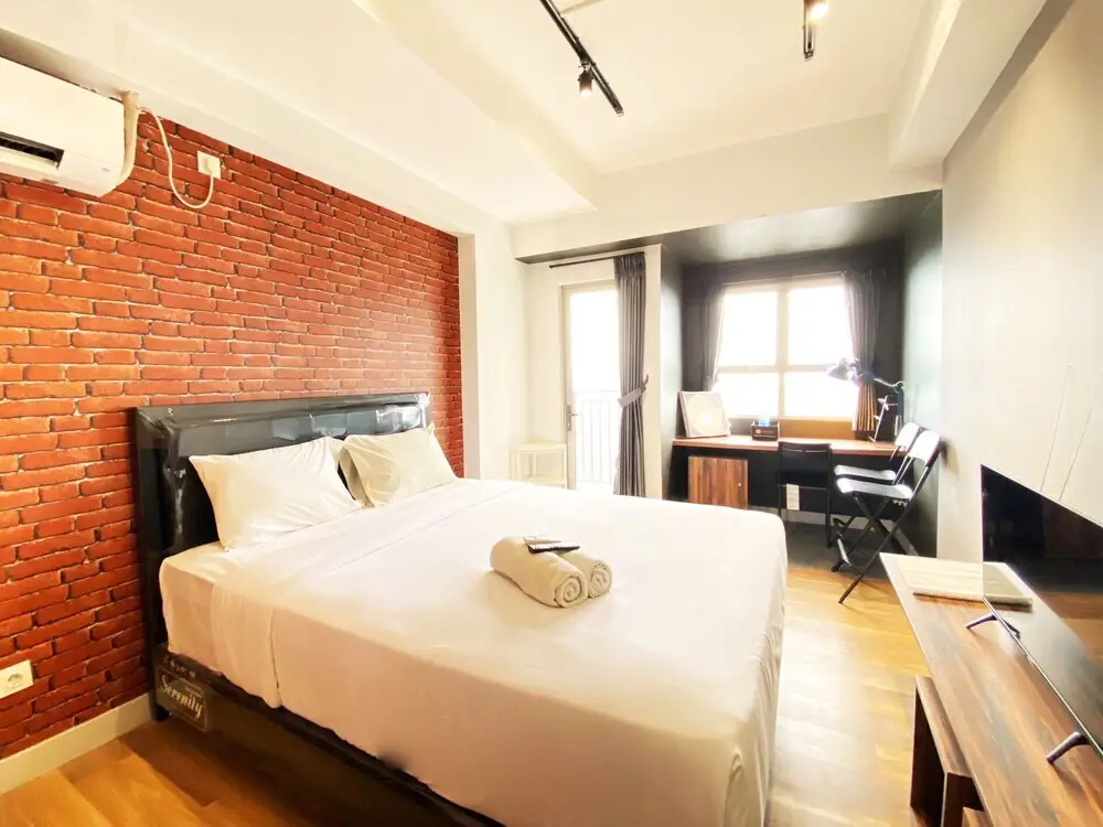 Бандунг: Comfort Studio Room At Mekarwangi Square Cibaduyut Apartment