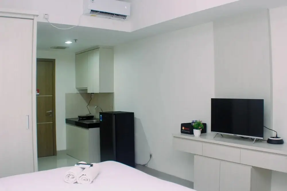 Сукаресми: Nice Studio At Oasis Cikarang Apartment