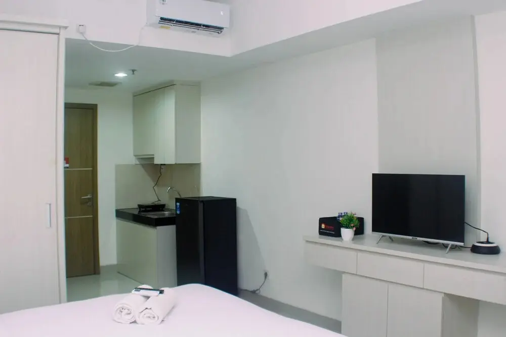 Сукаресми: Nice Studio At Oasis Cikarang Apartment
