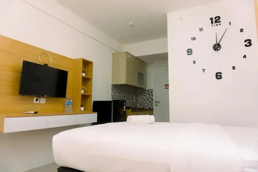 Южный Тангеранг: Cozy Studio At Urbantown Serpong Apartment