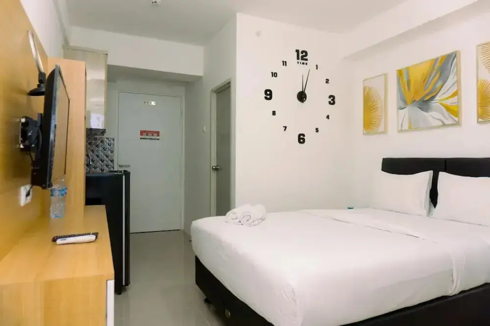 Южный Тангеранг: Cozy Studio At Urbantown Serpong Apartment