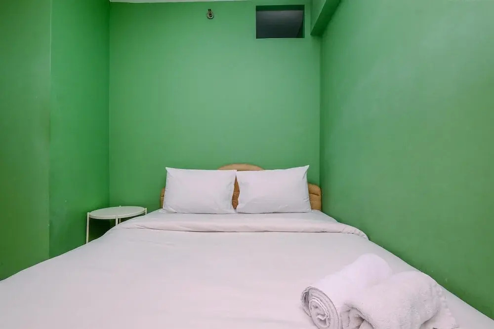 Джакарта: Minimalist And Cozy Style 2Br At Green Pramuka City Apartment