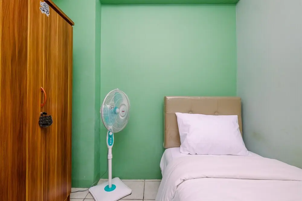 Джакарта: Minimalist And Cozy Style 2Br At Green Pramuka City Apartment