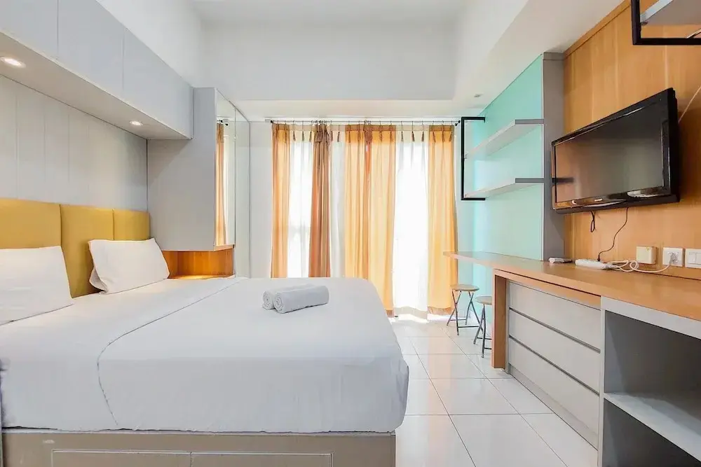 Южный Тангеранг: Warm And Cozy Stay Studio At Casa De Parco Apartment