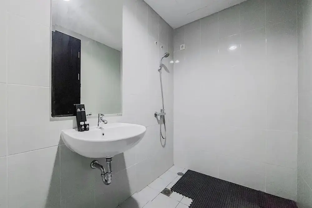 Южный Тангеранг: Warm And Cozy Stay Studio At Casa De Parco Apartment