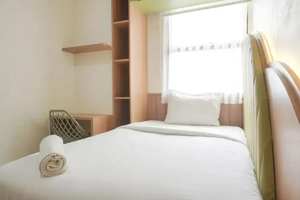 Депок: Modern And Comfy 3Br At Transpark Cibubur Apartment