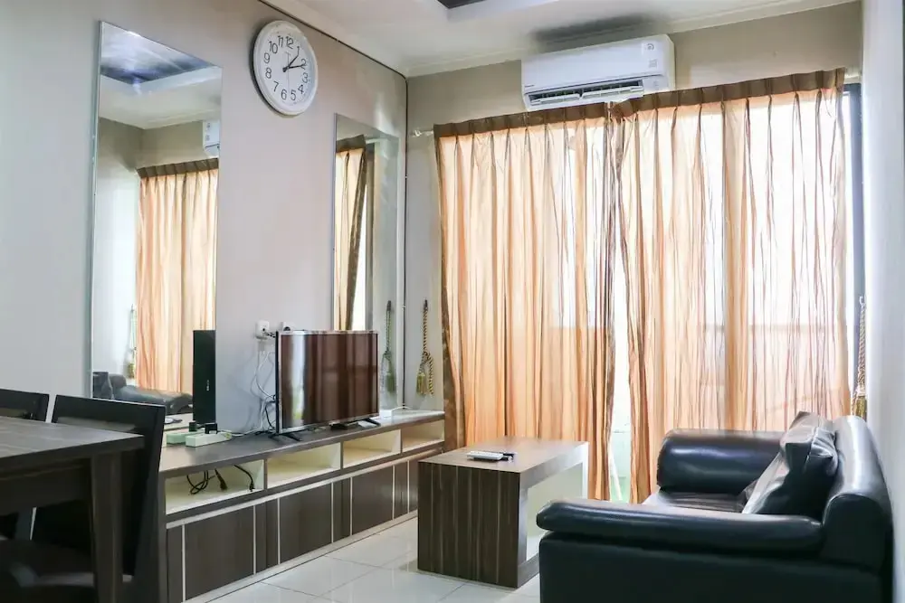 Джакарта: Comfort 1Br At Cervino Village Casablanca Apartment