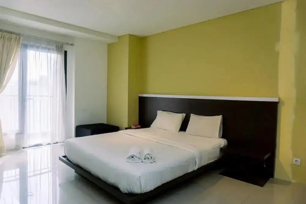 Джакарта: Nice And Comfort 1Br At Tamansari Semanggi Apartment