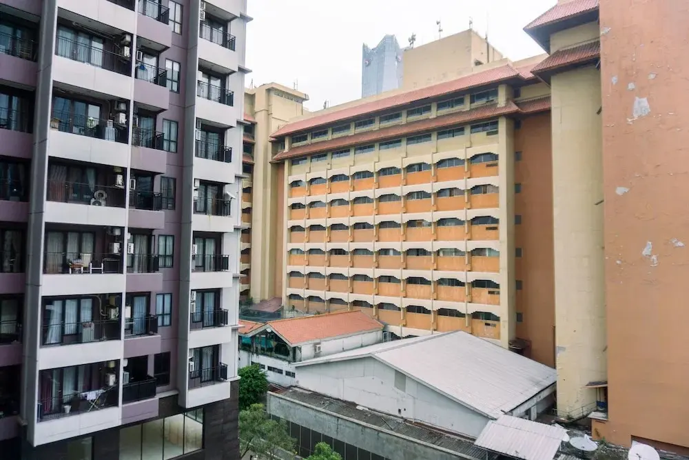 Джакарта: Nice And Comfort 1Br At Tamansari Semanggi Apartment