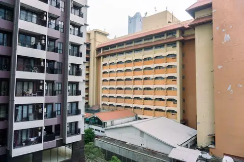 Nice And Comfort 1Br At Tamansari Semanggi Apartment — фото 1