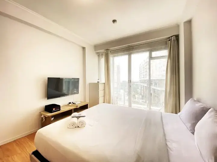 Бандунг: Stunning Studio Room At Gateway Pasteur Apartment