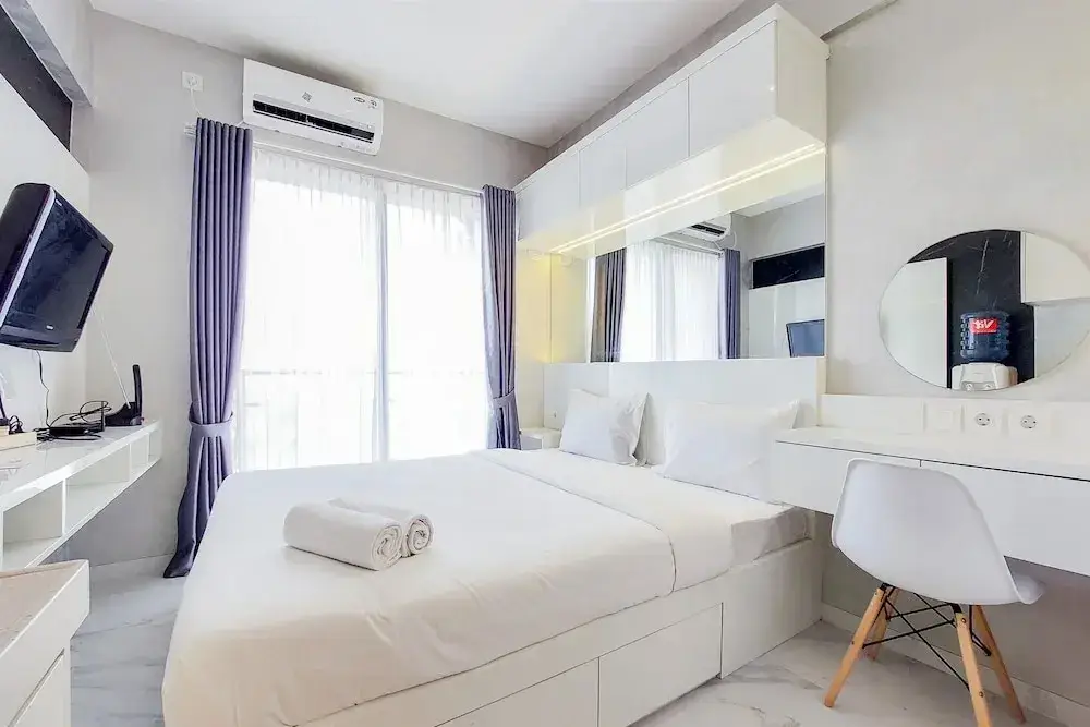 Legok: Simply And Restful Studio Apartment At Sky House Bsd