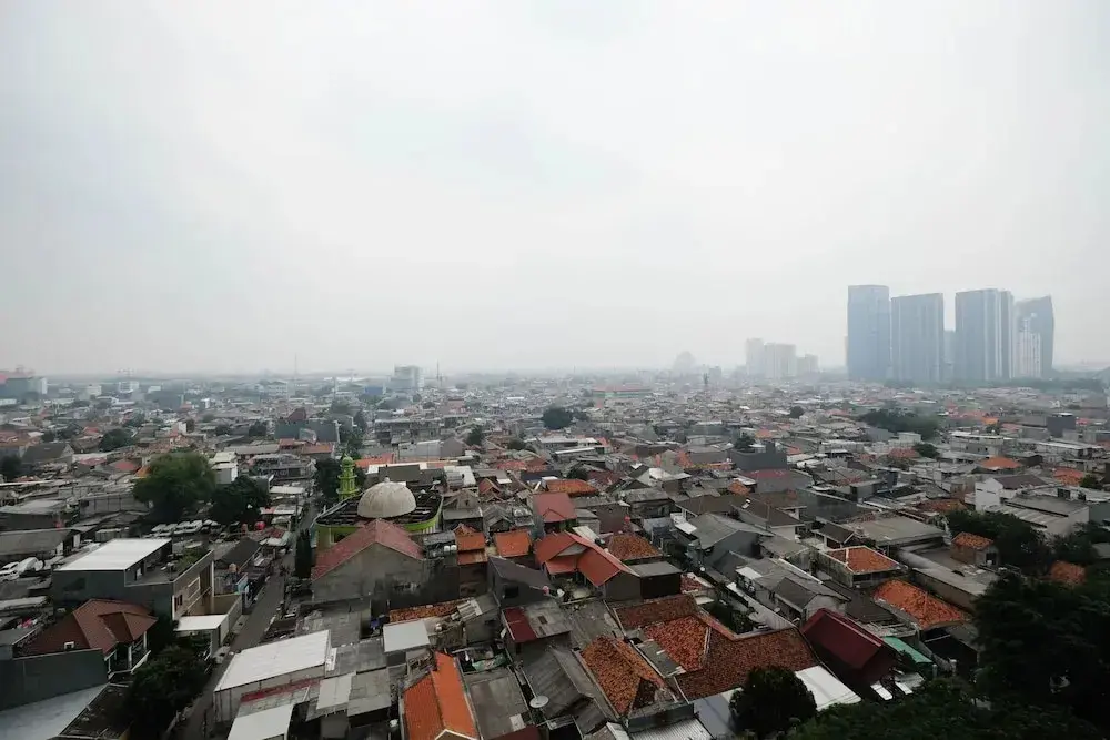 Джакарта: Nice And Elegant 1Br At The Wave Kuningan Apartment