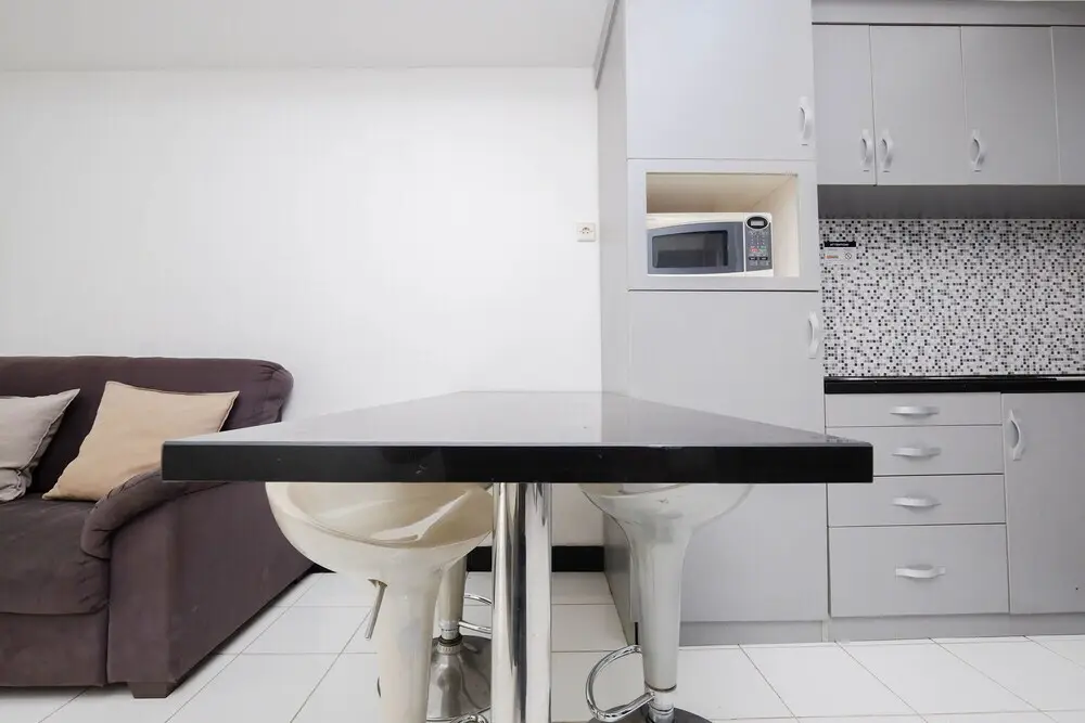 Джакарта: Nice And Elegant 1Br At The Wave Kuningan Apartment