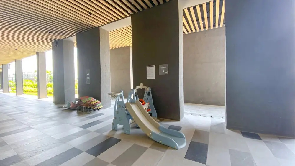 Джакарта: Nice And Stylisth Studio At Osaka Riverview Pik 2 Apartment