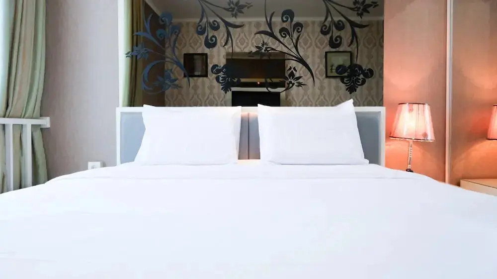 Сурабая: Luxurious 2Br At The Via And The Vue Ciputra World Apartment
