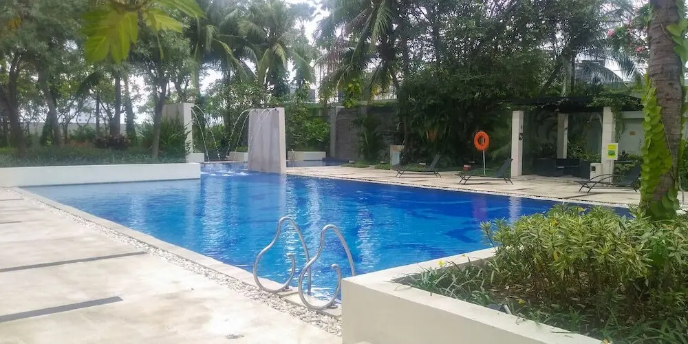 Сурабая: Luxurious 2Br At The Via And The Vue Ciputra World Apartment