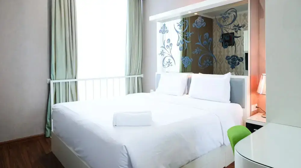 Сурабая: Luxurious 2Br At The Via And The Vue Ciputra World Apartment