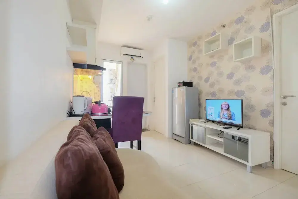 Джакарта: Comfort 2Br At 26Th Floor Bassura City Apartment
