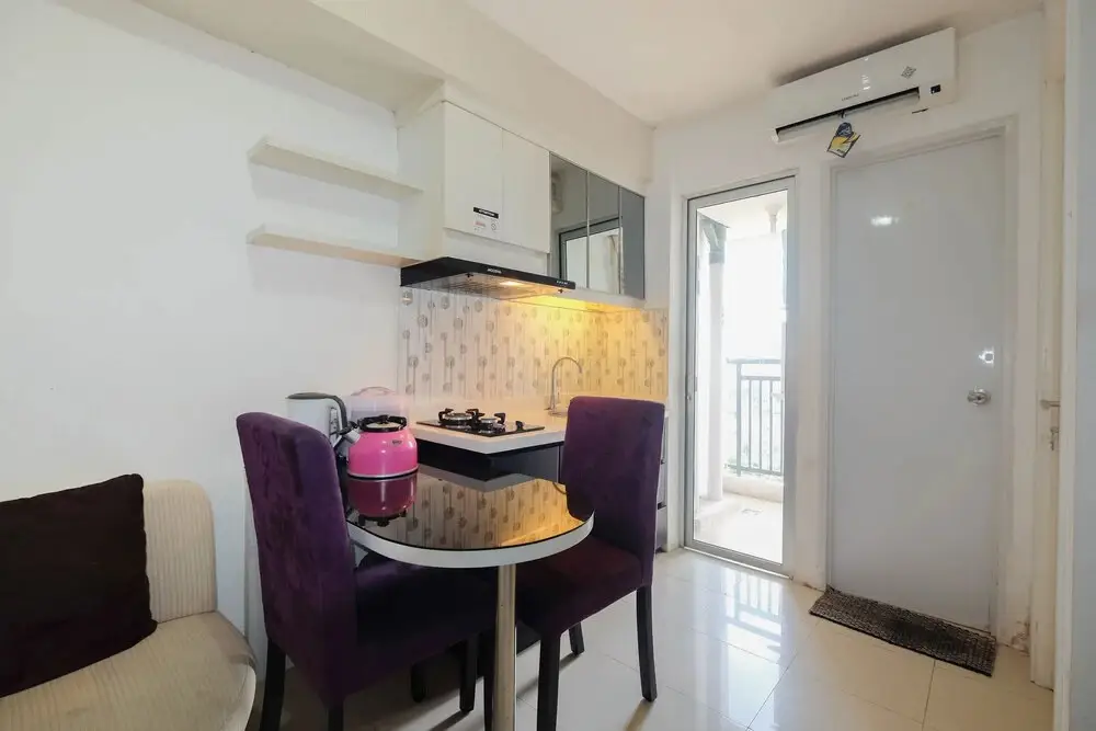 Джакарта: Comfort 2Br At 26Th Floor Bassura City Apartment
