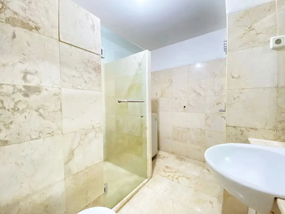 Бандунг: Cozy Stay And Serene Designed 2Br At Braga City Walk Apartment