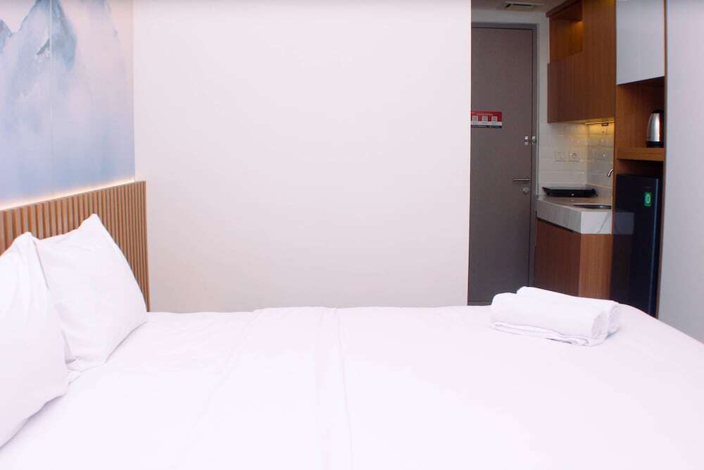 Чикаранг: Comfortable Design Studio Room At Vasanta Innopark Apartment