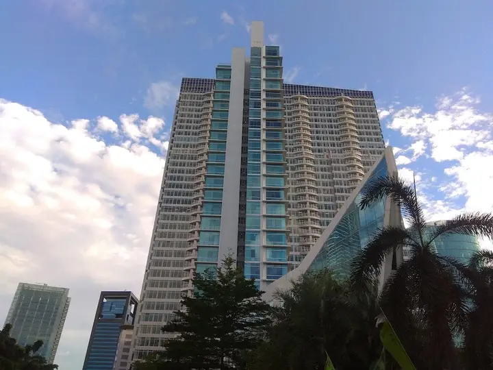 Джакарта: Comfort And Modern Look Studio Apartment At Ambassade Kuningan