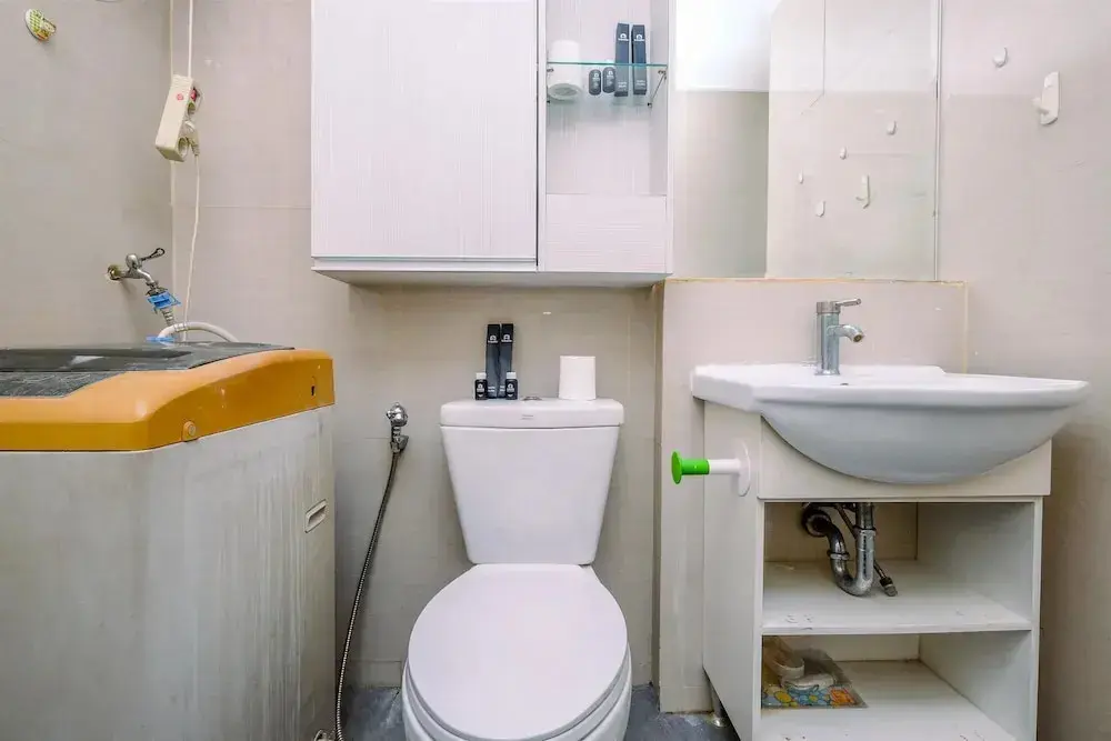 Джакарта: Comfort And Modern Look Studio Apartment At Ambassade Kuningan