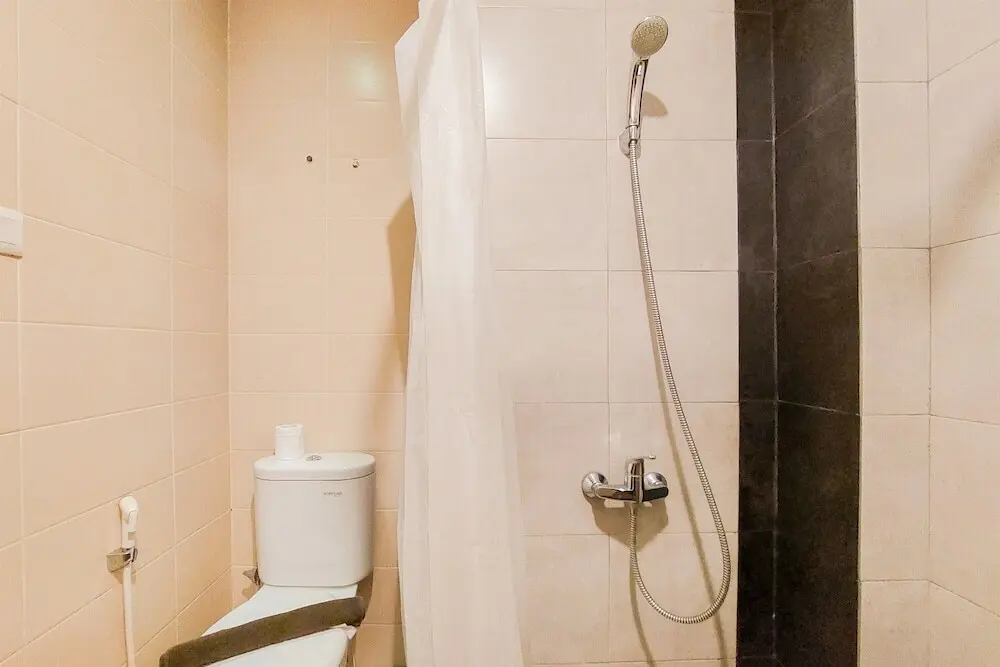 Legok: Pleasurable 1Br Apartment At Saveria Bsd City