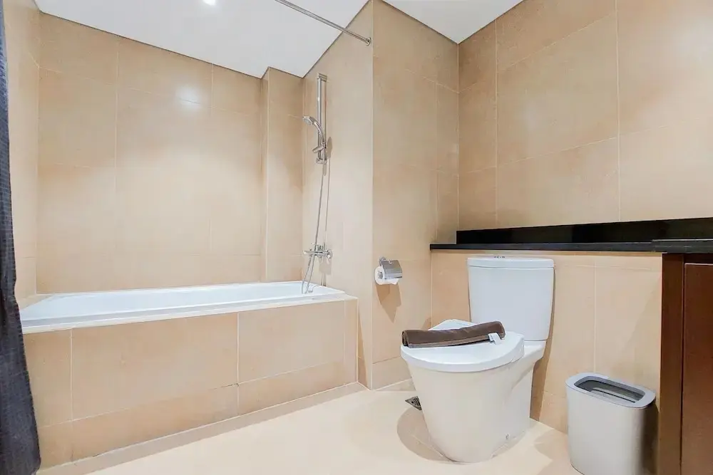 Legok: Cozy And Well Furnished 2Br At Branz Bsd City Apartment