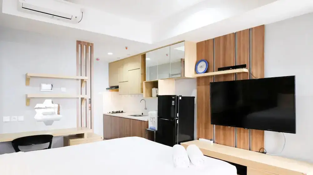 Сурабая: Best Deal And Smart Living Studio At Grand Sungkono Lagoon Apartment