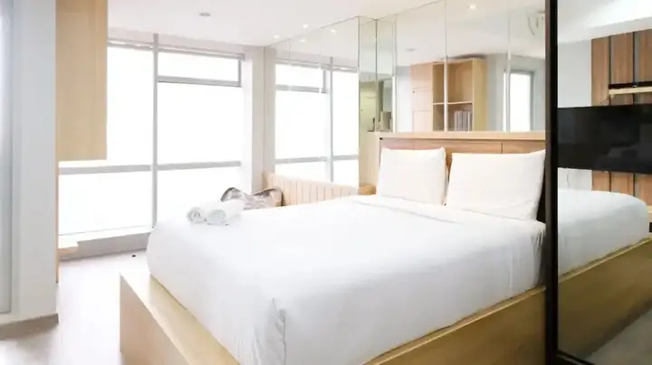 Сурабая: Best Deal And Smart Living Studio At Grand Sungkono Lagoon Apartment