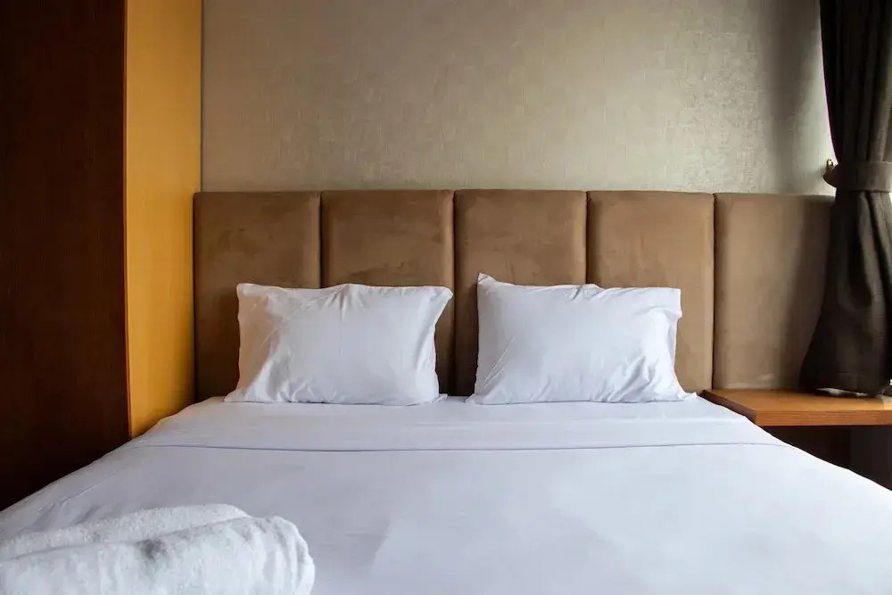 Джакарта: Comfort 2Br At Nifarro Park Apartment
