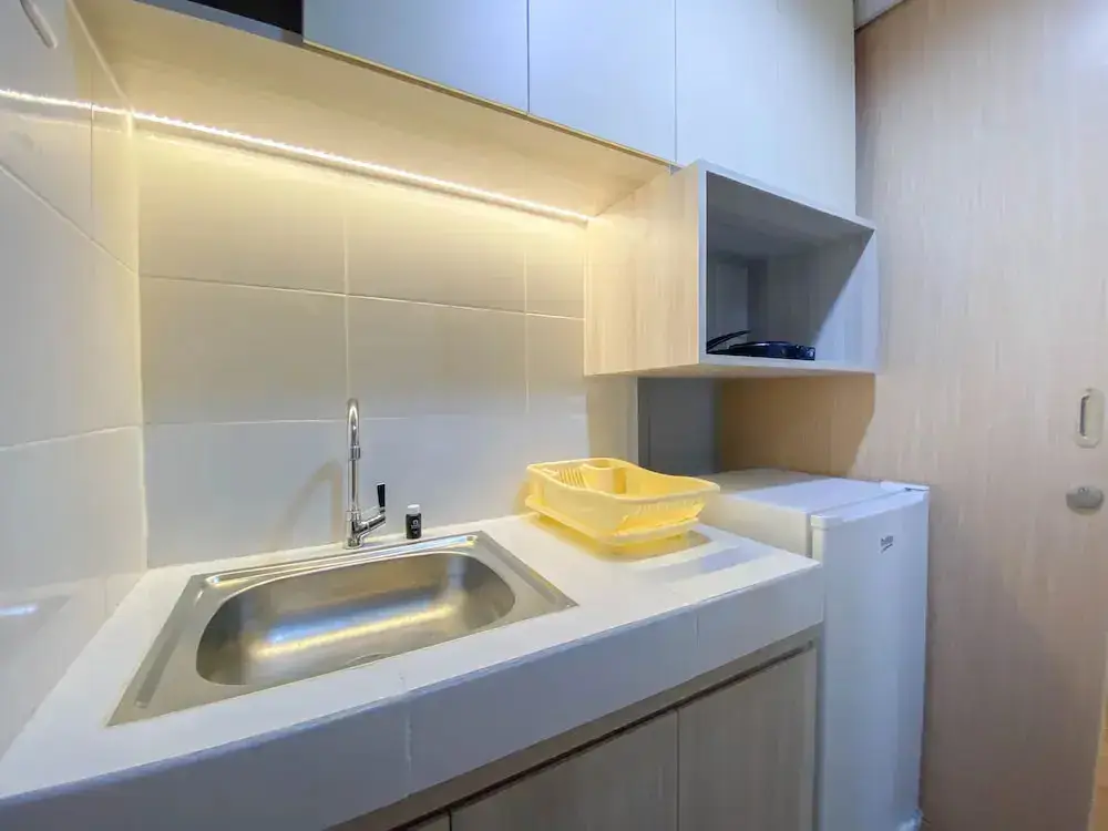 Семаранг: Fully Furnished 1Br The Alton Apartment