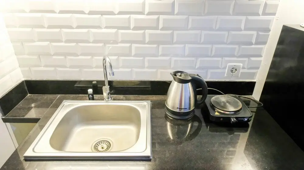 Сурабая: Clean Studio With Connected To Mall At Orchard Supermall Mansion Apartment