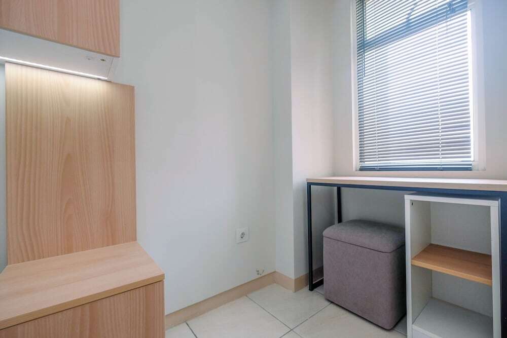 Бекаси: Comfortable 2Br Apartment At Springlake Summarecon Bekasi