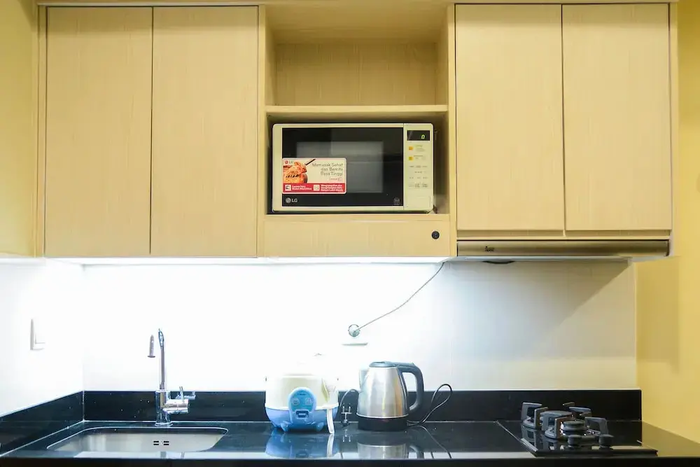 Джакарта: 1Br City View The Mansion Apartment At Dukuh Golf Kemayoran