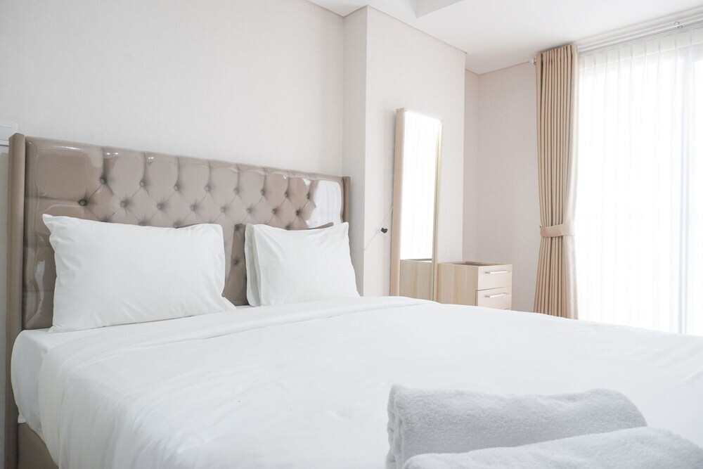 Джакарта: Simply Look Studio Room At Daan Mogot City Apartment