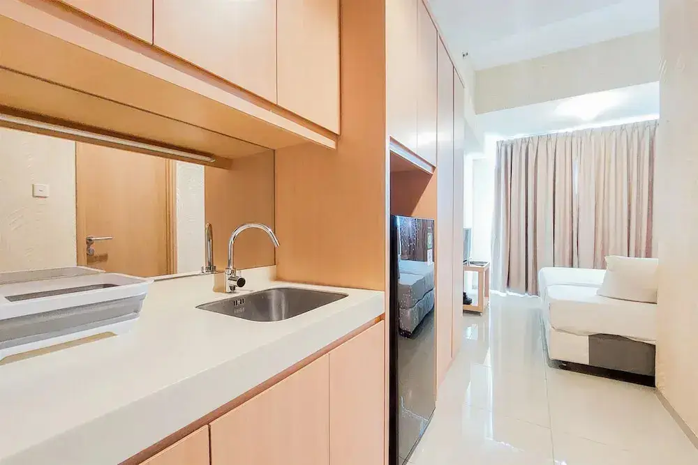 Тангеранг: Nice And Modern Studio At Tree Park City Cikokol Apartment