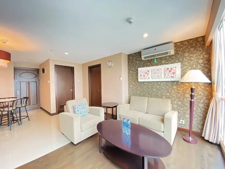 Бандунг: Elegant 1Br At El Royale Apartment