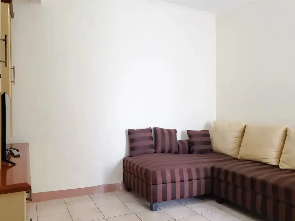 Джакарта: Comfort Living 3Br Apartment With Pool View At Mediterania Palace Residences