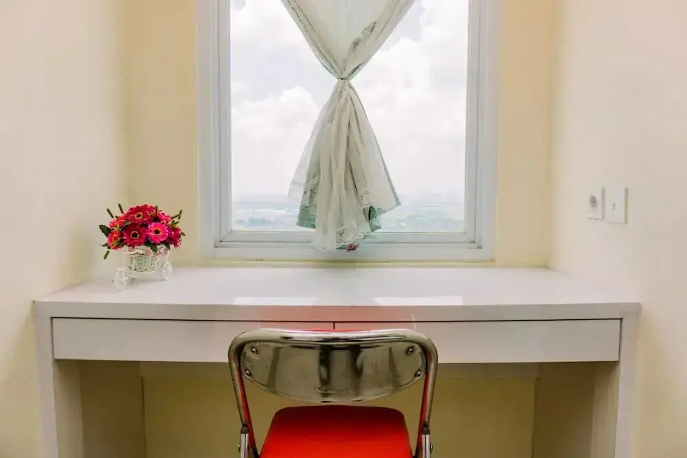 Legok: Comfort And Simply Look Studio Room Apartment At B Residence