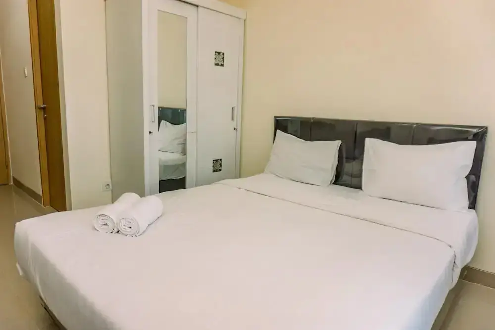 Legok: Comfort And Simply Look Studio Room Apartment At B Residence