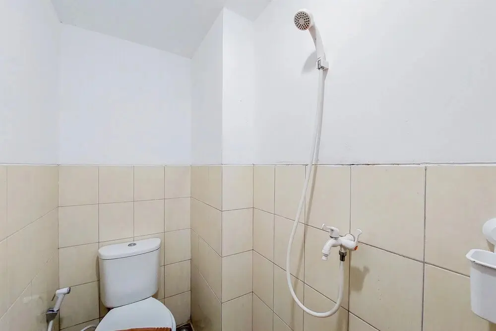 Южный Тангеранг: Warm And Simply Studio Room At Urbantown Serpong Apartment