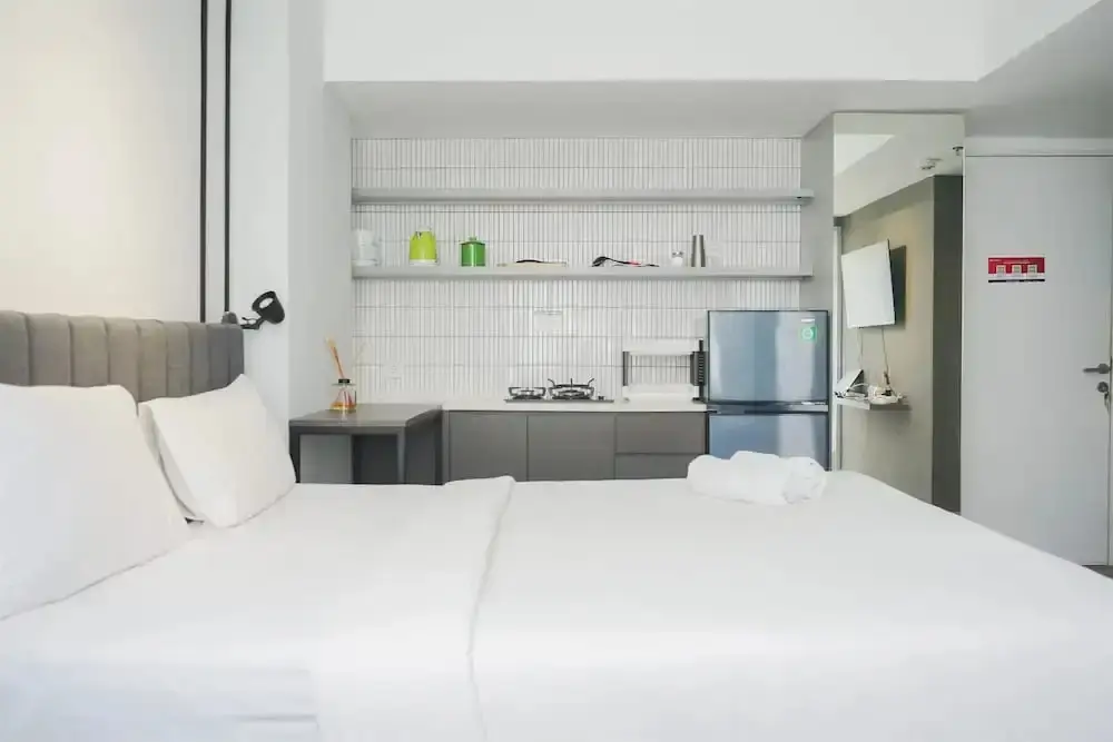 Южный Тангеранг: Warm And Simply Studio Room At Urbantown Serpong Apartment